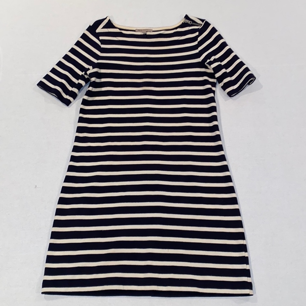 Gap women’s navy and cream striped short sleeve dress size small